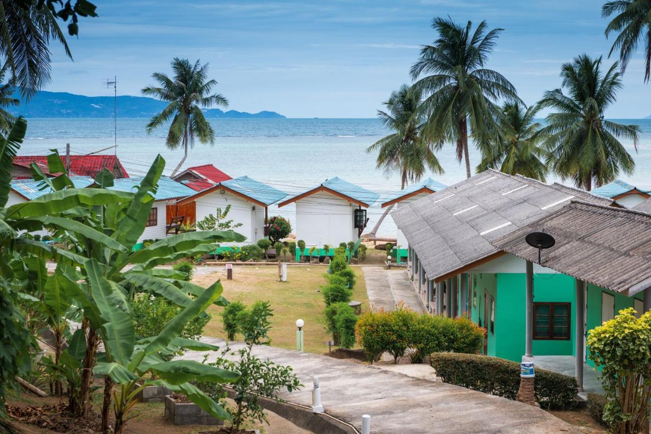 One More Night Beach Resort Baan Khai Exterior photo